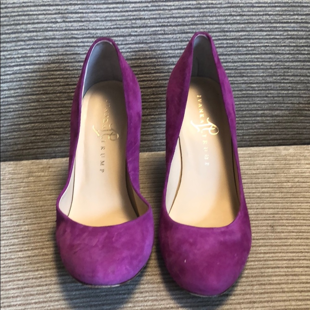 Ivanka Trump magenta heels